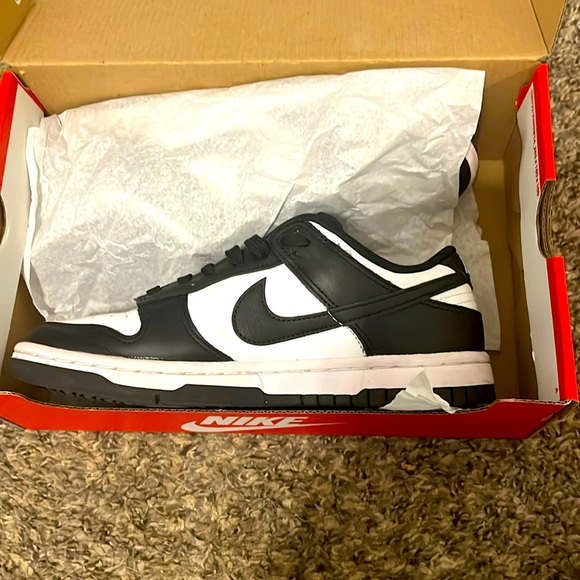 only worn twice - Picture 1 of 3